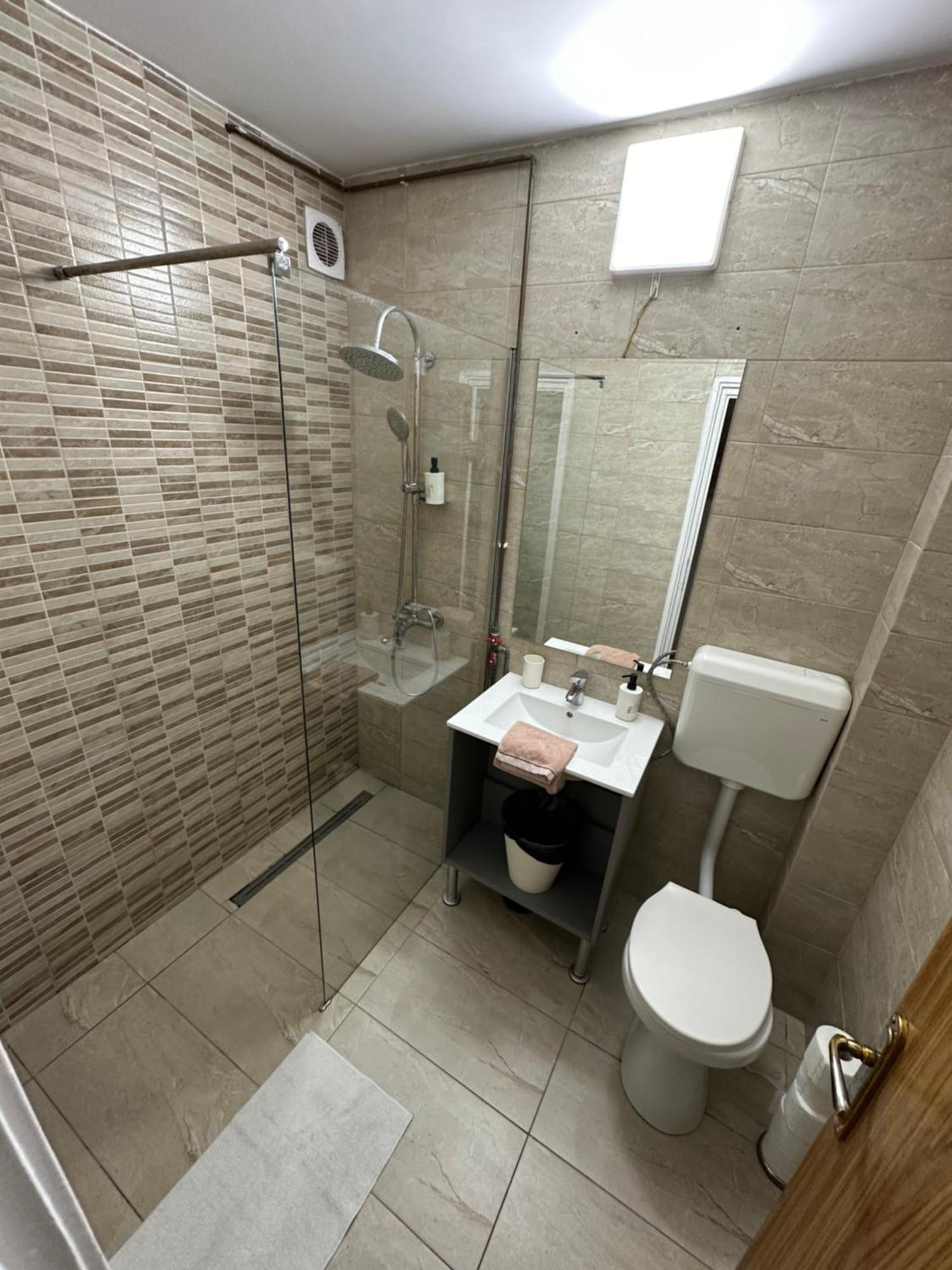 Mc 2 By Ga Apartment Bucureşti Ngoại thất bức ảnh